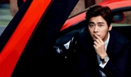 大爆料李易峰视频大全集,从青涩到成熟，演绎百变魅力